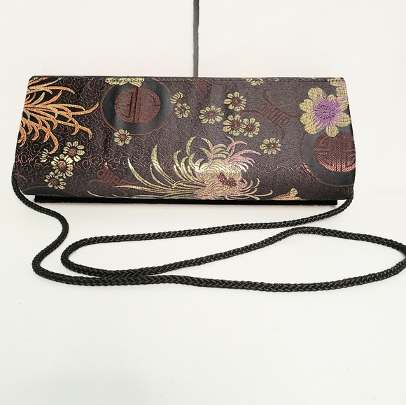 *SOLD* Asian Motif Floral Shimmer Evening Bag - Picture 3 of 8